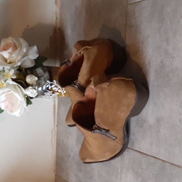 FRYE  Boots  size  8.5 - Picture 3 of 5